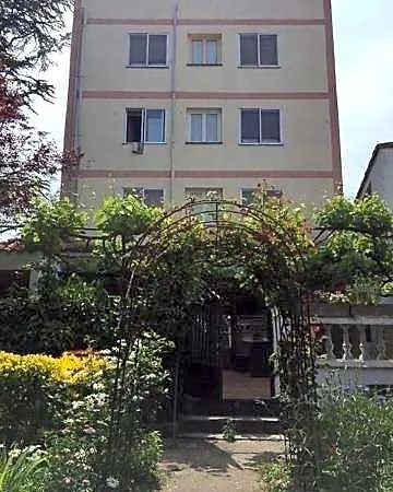 Inn Restaurant Jose Luis