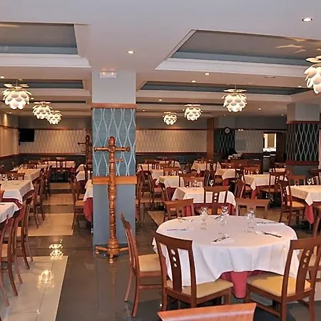 Restaurant Jose Luis Inn