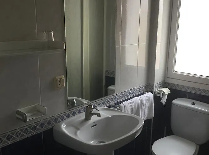 イン Restaurant Jose Luis *