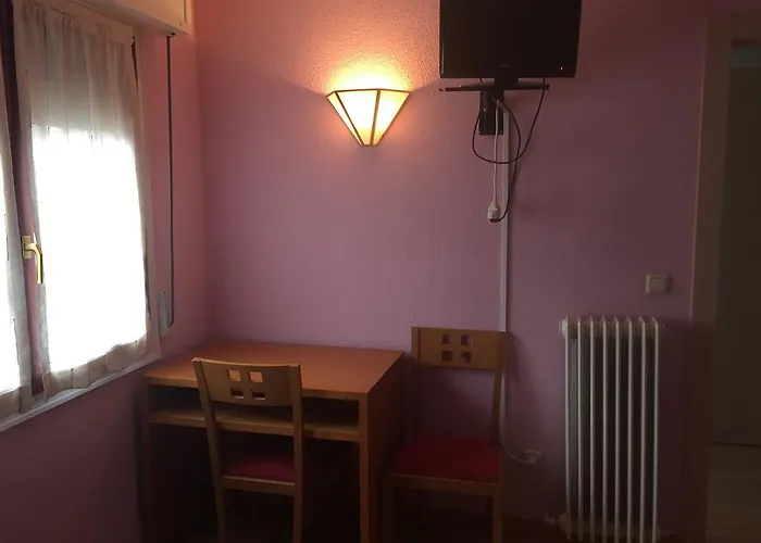 Restaurant Jose Luis イン *