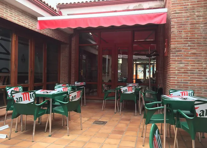 Restaurant Jose Luis イン *