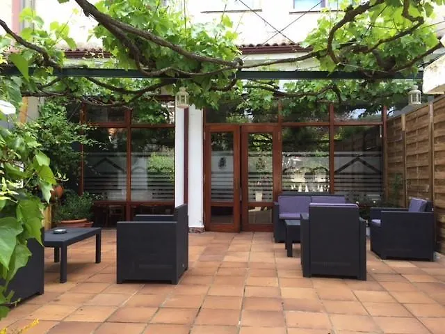 イン Restaurant Jose Luis *